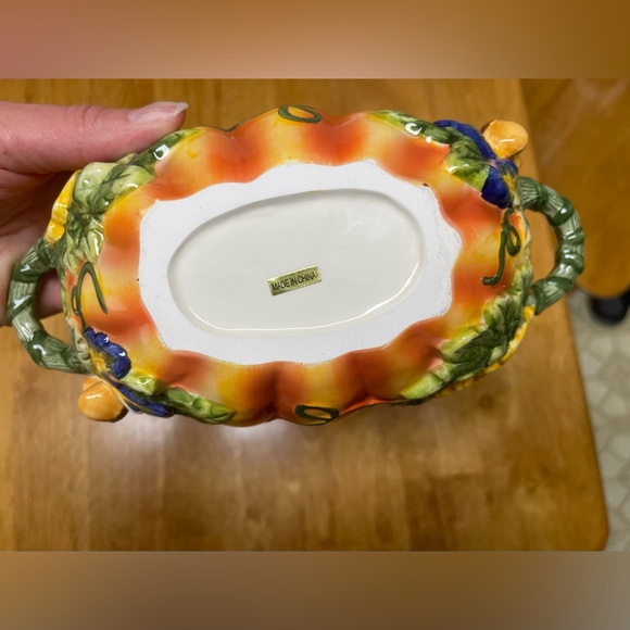 Vintage AVON Harvest Dish - Picture 4 of 4